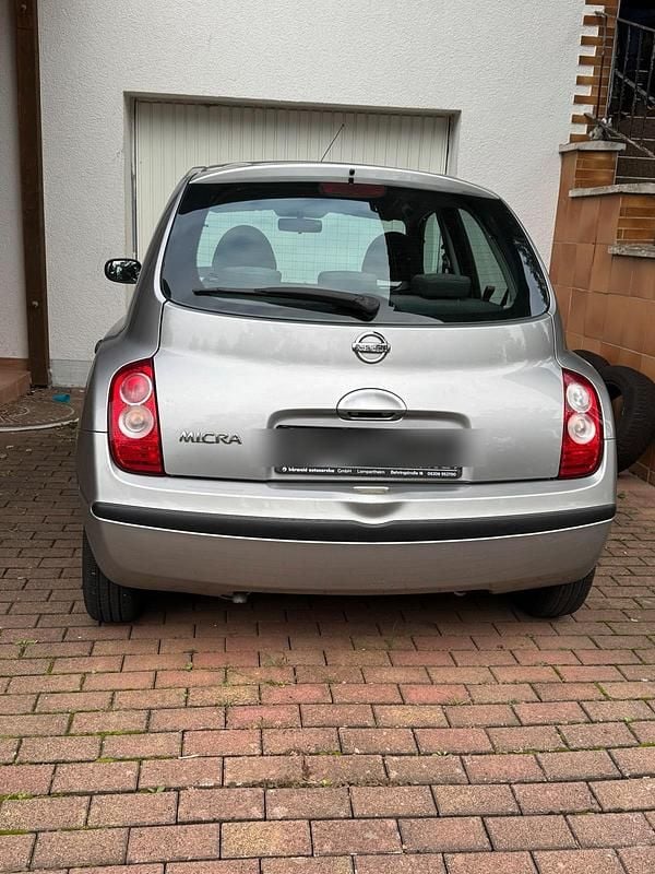 Silber Gebraucht 2005 Nissan Micra Kleinwagen | 500 € (Superpreis) - Bild 1/4