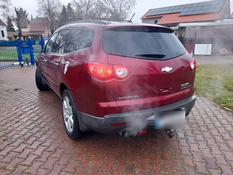 Gebraucht Chevrolet Traverse 280 PS (205 kW) 2009 Rot SUV