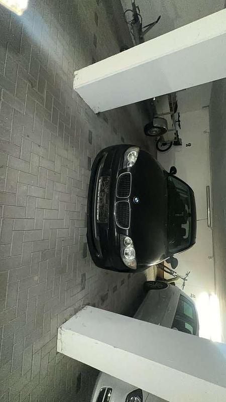 Second-hand BMW 116 122 CP (89 kW) 2009 Negru Hatchback