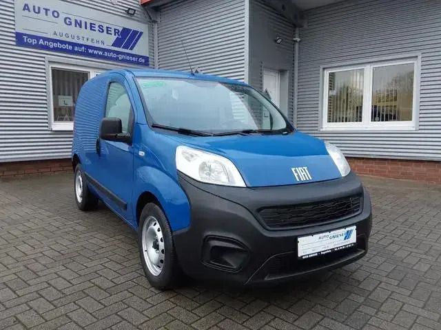Blau Gebraucht 2022 Fiat Fiorino Van / Kleinbus | 12.900 € (Fairer Preis) - Bild 1/4