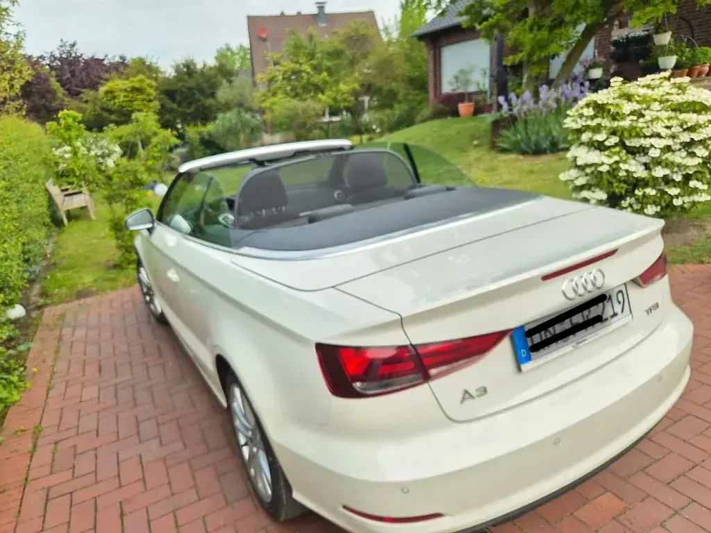 Gebraucht Audi A3 Cabriolet 125 PS (91 kW) 2014 Weiß Cabrio