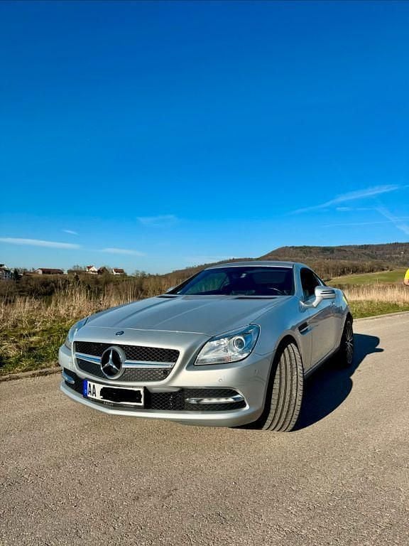 Gebraucht Mercedes SLK200 184 PS (135 kW) 2011 Silber Cabrio