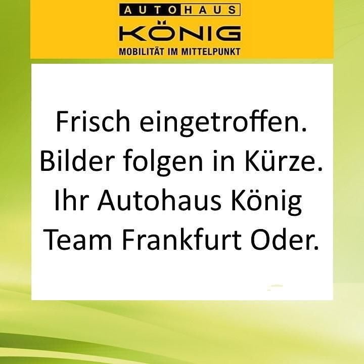 Weiß Gebraucht 2023 Renault Mégane Evolution Limousine | 26.990 € (Guter Preis) - Bild 1/1