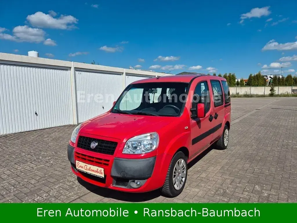 Gebraucht Fiat Doblò Dynamic 77 PS (56 kW) 2009 Rot Van / Kleinbus