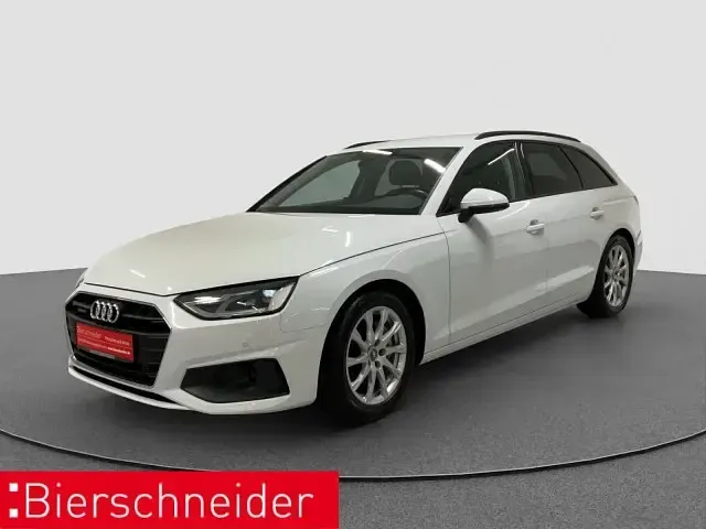 Gebraucht Audi A4 Sport 204 PS (150 kW) 2022 Weiss Kombi