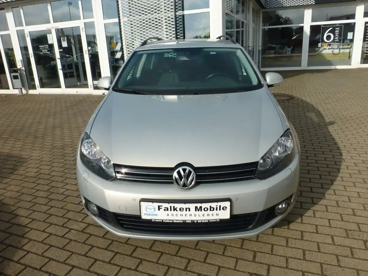 Gebraucht VW Golf VI Comfortline 122 PS (89 kW) 2009 Grau Kleinwagen