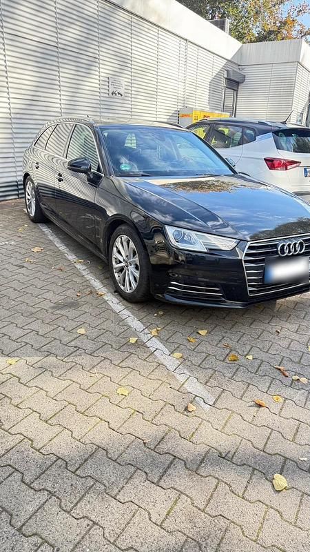 Gebraucht Audi A4 150 PS (110 kW) 2017 Schwarz Kombi