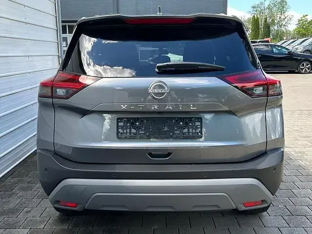 Neu Nissan X-Trail 360º 163 PS (119 kW) 2026 Dark grey metallic dark grey metallic SUV