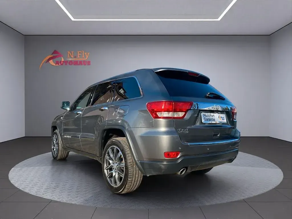 Gebraucht Jeep Grand Cherokee Limited 241 PS (177 kW) 2012 Grau SUV