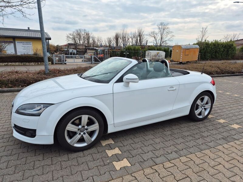Weiß Gebraucht 2009 Audi TT Roadster Sport Cabrio | 12.500 € (Fairer Preis) - Bild 1/4