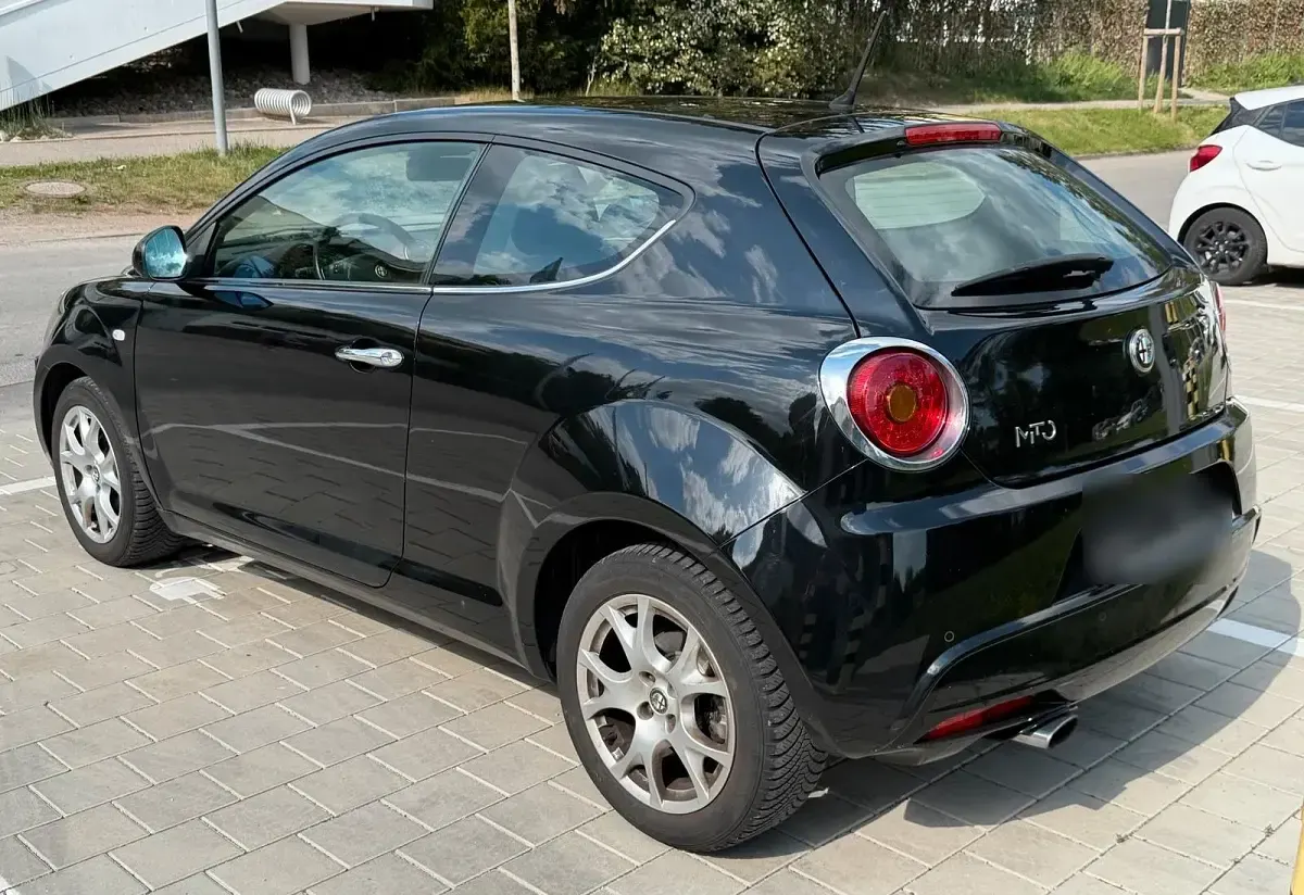 Brugt Alfa Romeo MiTo 95 HK (69 kW) 2010 Sort Hatchback