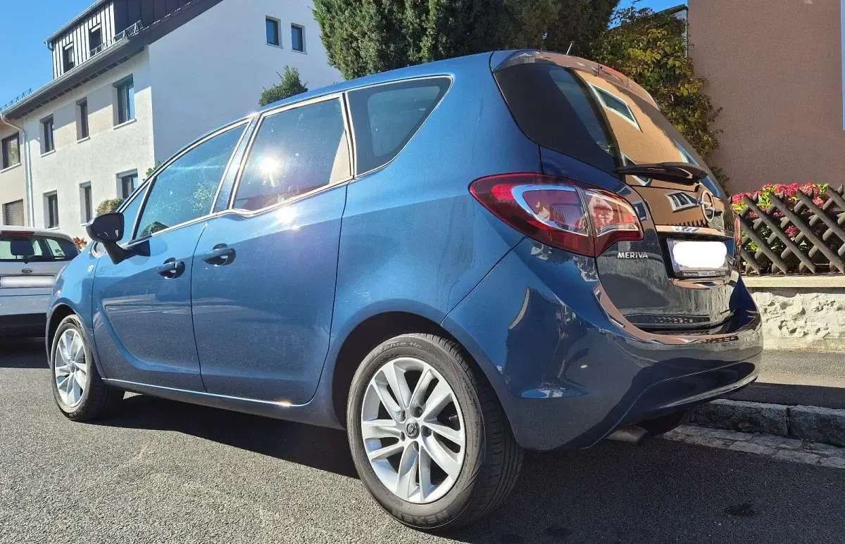 Gebraucht Opel Meriva 120 PS (88 kW) 2016 Blau Van / Kleinbus