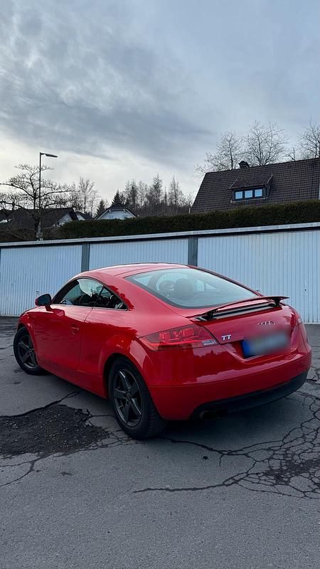 Gebraucht Audi TT 200 PS (147 kW) 2007 Rot Coupé