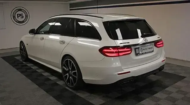 Gebraucht Mercedes E43 AMG AMG 401 PS (294 kW) 2017 Weiß Limousine