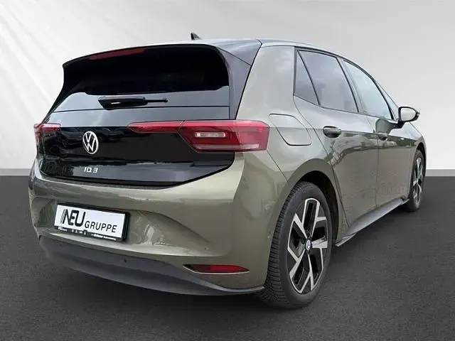 Gebraucht VW ID.3 Pro 150 kW (204 PS) 2024 Grün Kleinwagen