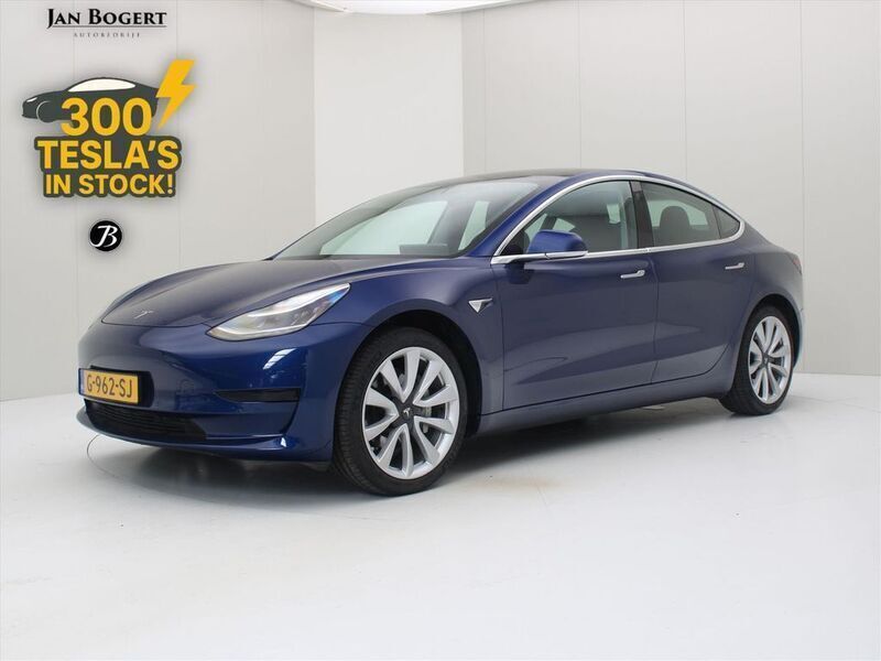 Blau Gebraucht 2019 Tesla Model 3 Standard Range Limousine | 18.400 € (Fairer Preis) - Bild 1/4