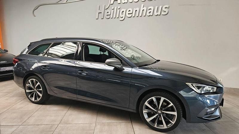 Gebraucht Seat Leon FR 131 PS (96 kW) 2022 Grau metallic