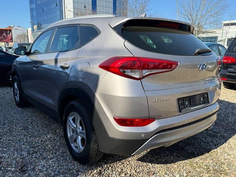 Gebraucht Hyundai Tucson Advantage 177 PS (130 kW) 2018 Weiß SUV