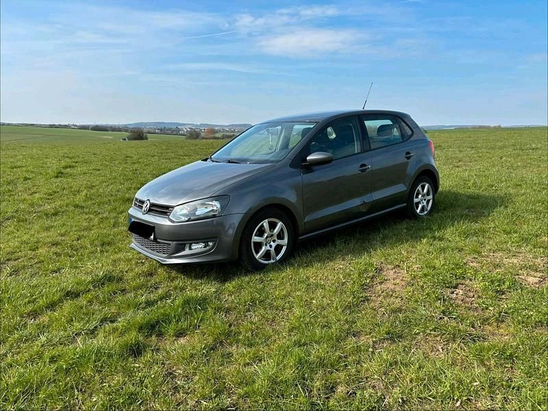 Usata VW Polo 90 CV (66 kW) 2012 Grigio Utilitaria