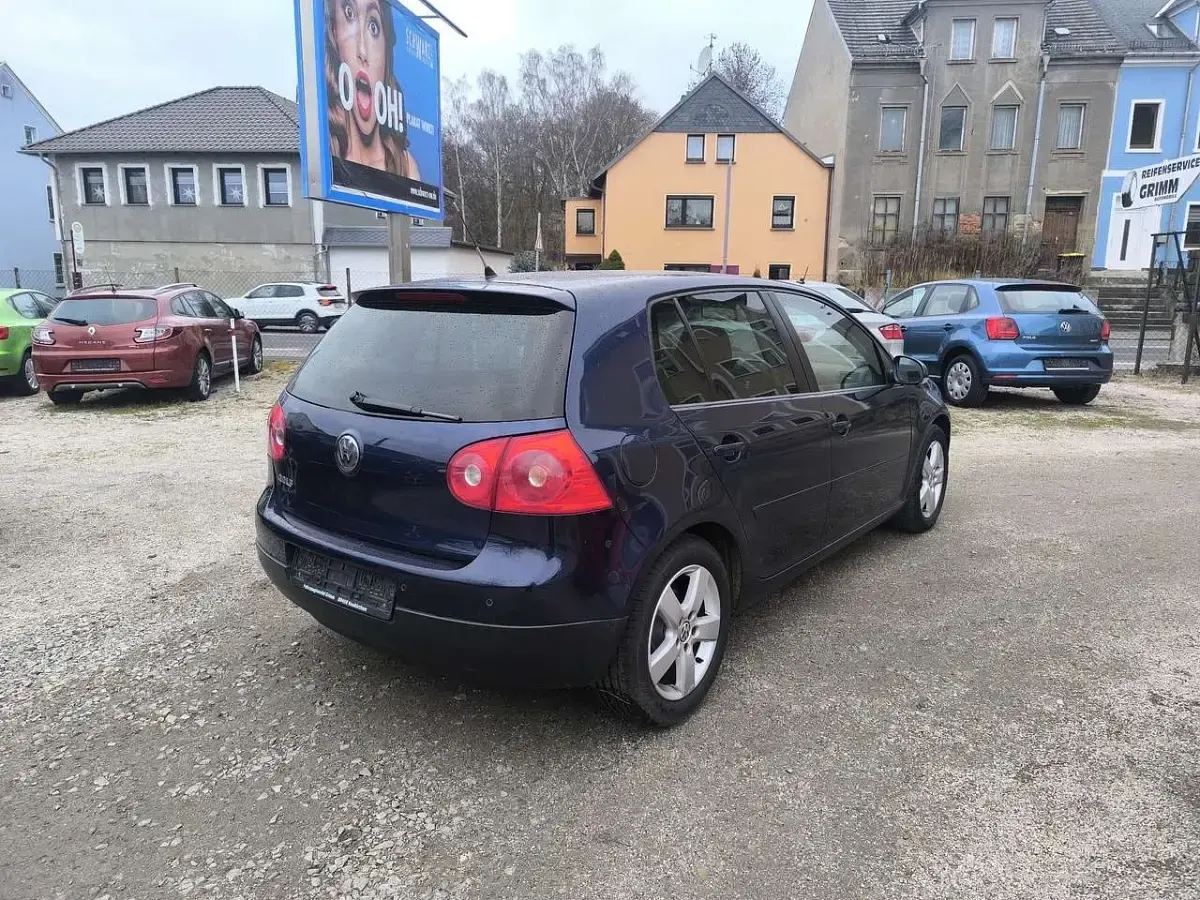 Gebraucht VW Golf V United 80 PS (58 kW) 2008 Shadow blue metallic Kleinwagen