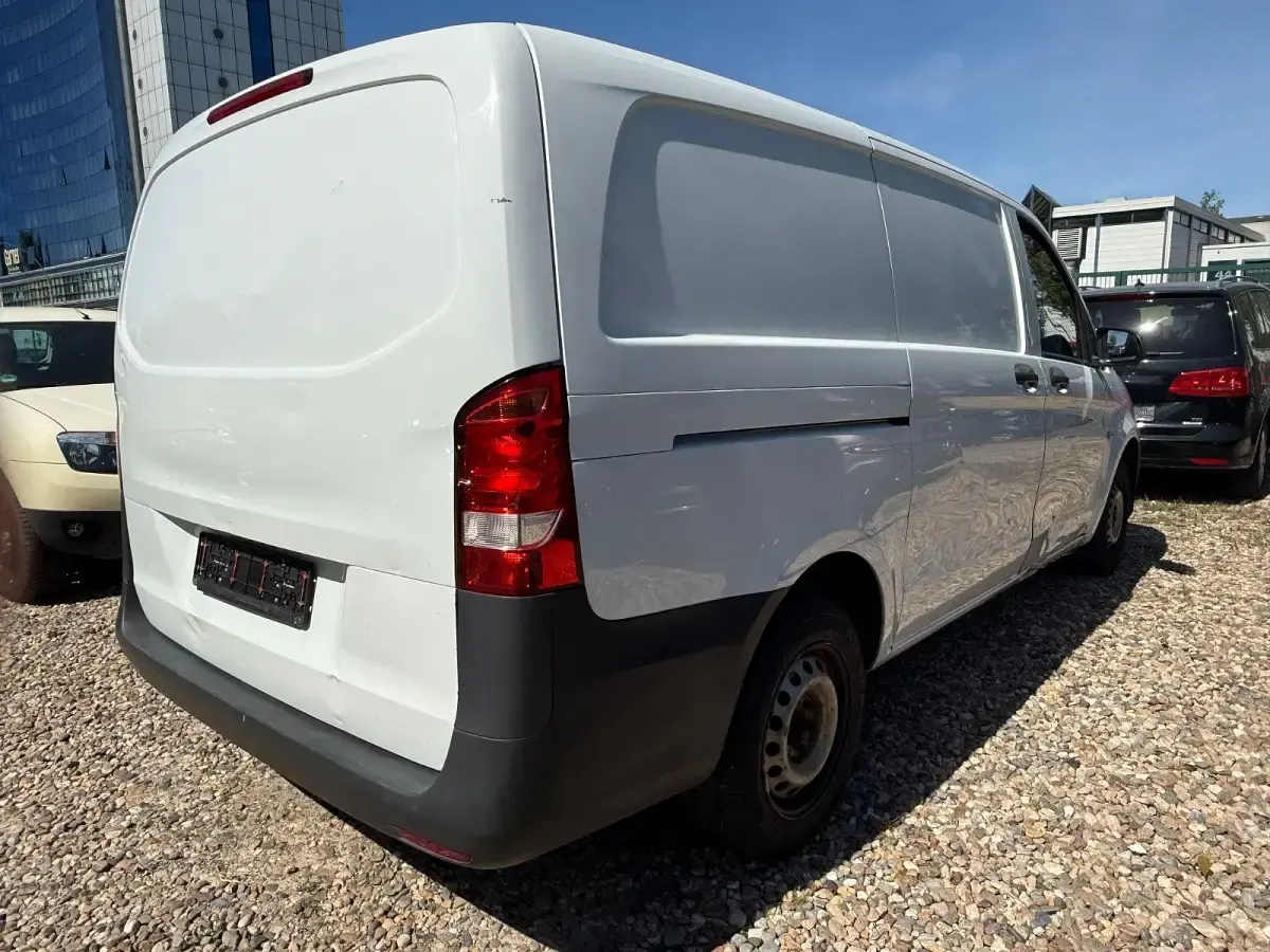 Gebraucht Mercedes Vito 88 PS (64 kW) 2015 Weiß Van