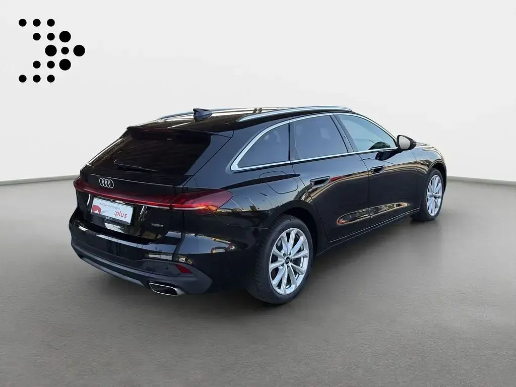 Gebraucht Audi A5 Sport 204 PS (150 kW) 2025 Mythosschwarz metallic Kombi