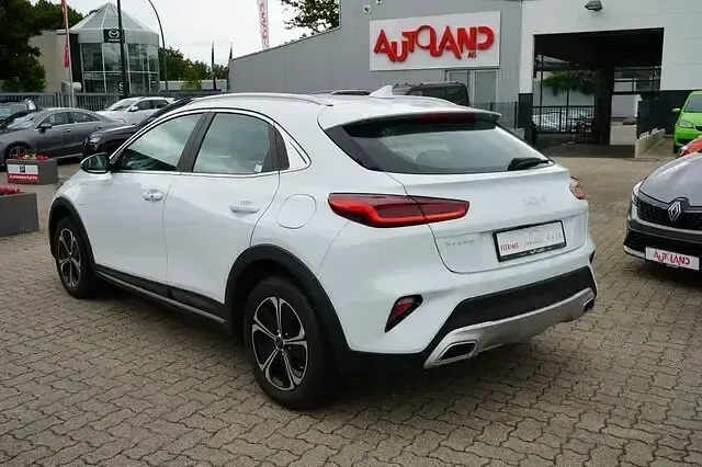 Gebraucht Kia XCeed Vision 141 PS (103 kW) 2022 Weiß SUV