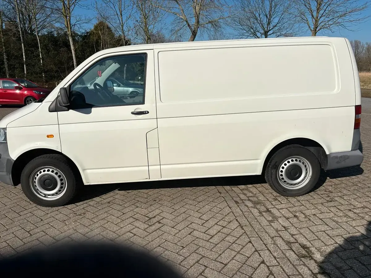 Gebraucht VW Transporter 84 PS (61 kW) 2007 Weiß Van