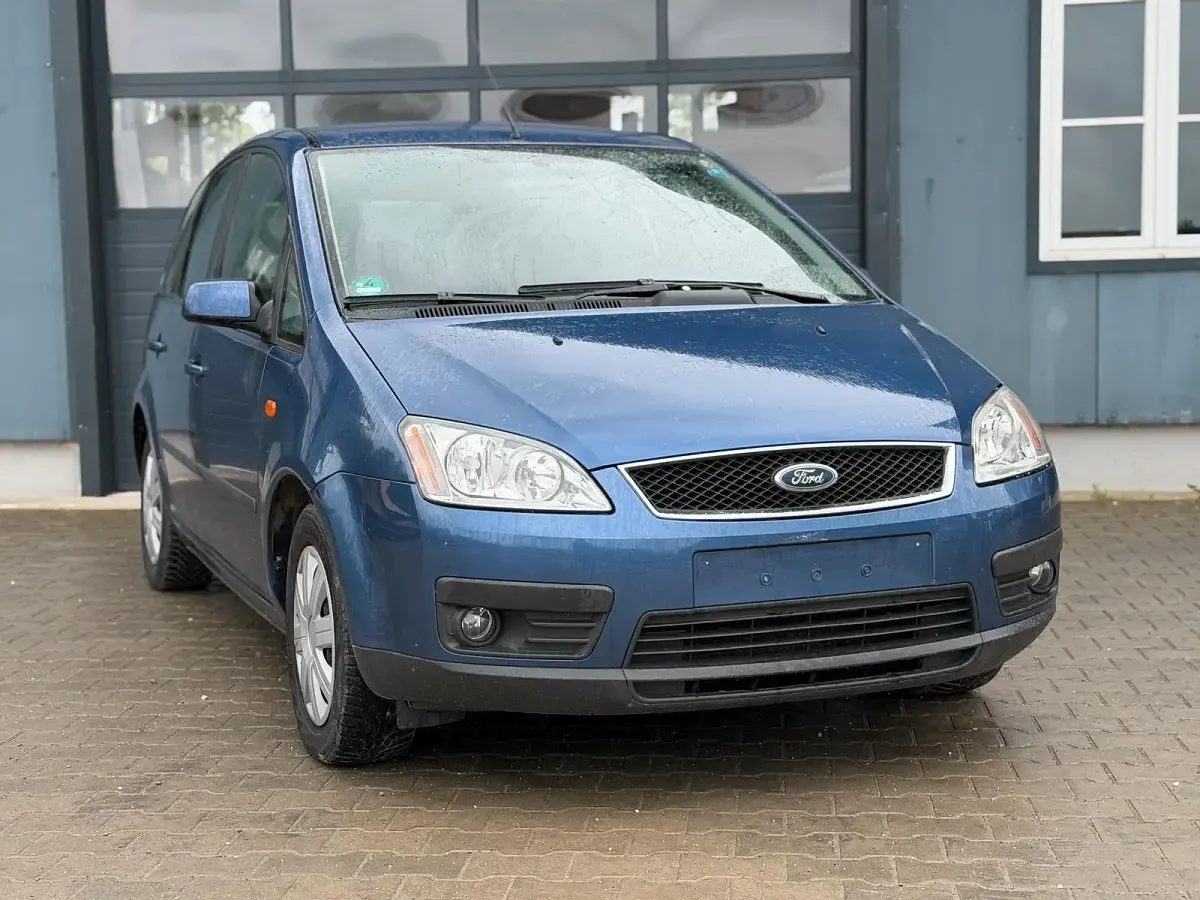 Usata Ford Focus 115 CV (84 kW) 2007 Blu Station wagon