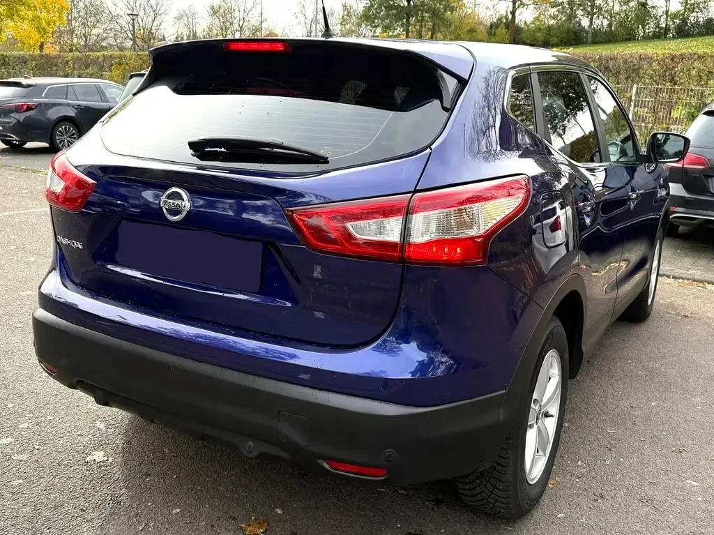 Gebraucht Nissan Qashqai N-Connecta 116 PS (85 kW) 2016 Blau SUV