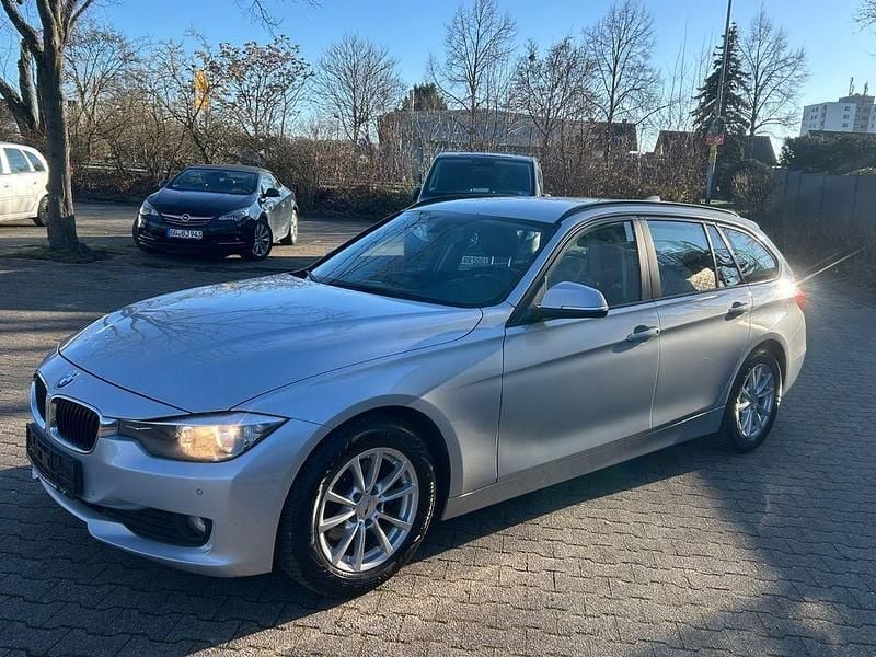 Gebraucht BMW 320 Comfort Edition 184 PS (135 kW) 2012 Silber Kombi
