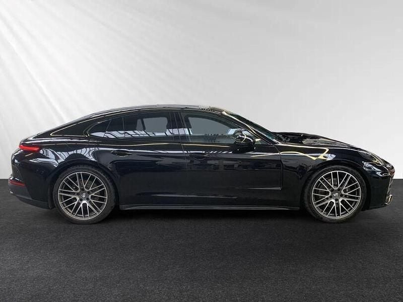 Gebraucht Porsche Panamera 354 PS (260 kW) 2024 Schwarz Kleinwagen