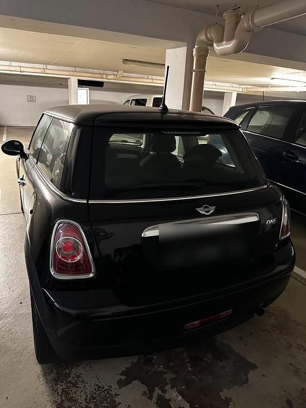 Second-hand Mini ONE 98 CP (72 kW) 2013 Negru Hatchback