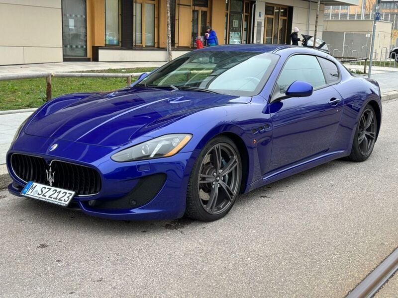 Gebraucht Maserati Granturismo 460 PS (338 kW) 2017 Blau Coupé