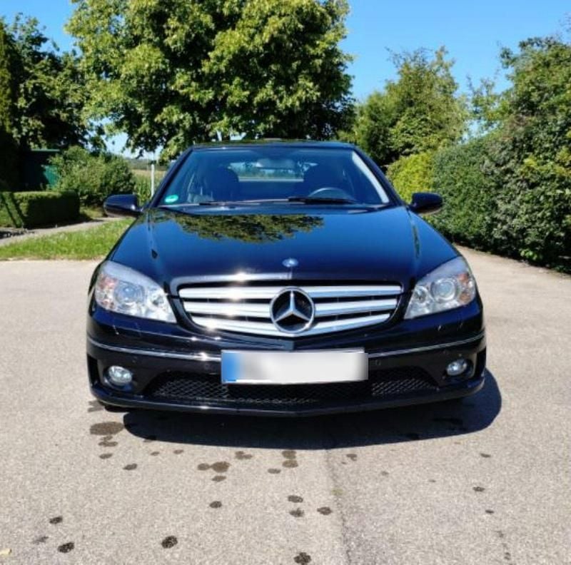 Schwarz Gebraucht 2009 Mercedes CLC220 Kleinwagen | 5.800 € (Fairer Preis) - Bild 1/4