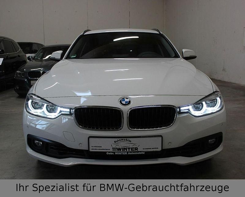 Gebraucht BMW 320 Advantage 184 PS (135 kW) 2015 Weiß Kombi