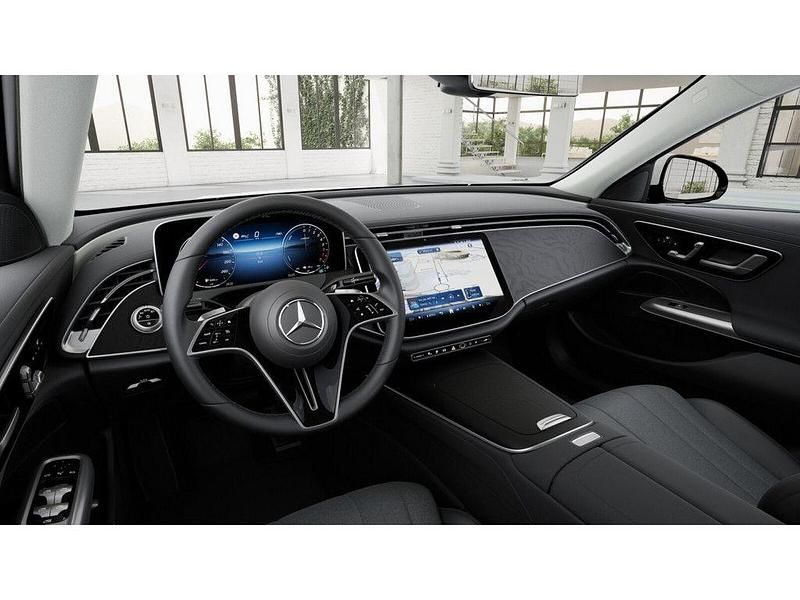 Gebraucht Mercedes E300 Advanced Plus 204 PS (150 kW) 2025 Weiß Limousine