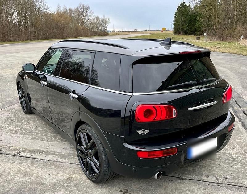 Gebraucht Mini Cooper D Clubman 150 PS (110 kW) 2016 Schwarz Kombi