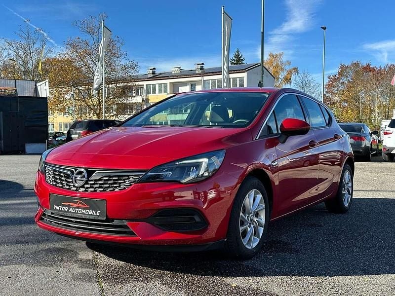 Gebraucht Opel Astra Elegance 105 PS (77 kW) 2021 Chilirot Limousine