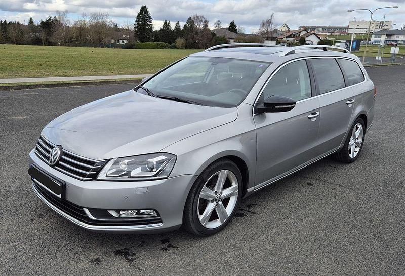 Gebraucht VW Passat Highline 177 PS (130 kW) 2014 Silber Kombi