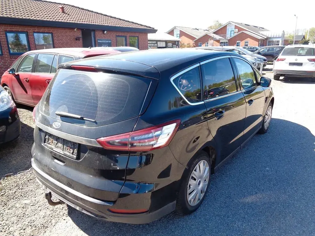 Occasion Ford S-MAX Titanium 160 ch (117 kW) 2016 Noir Monospace