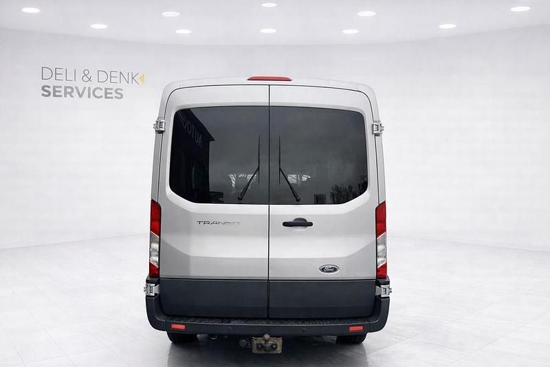Second-hand Ford Transit Trend 131 CP (96 kW) 2018 Argintiu Monovolum