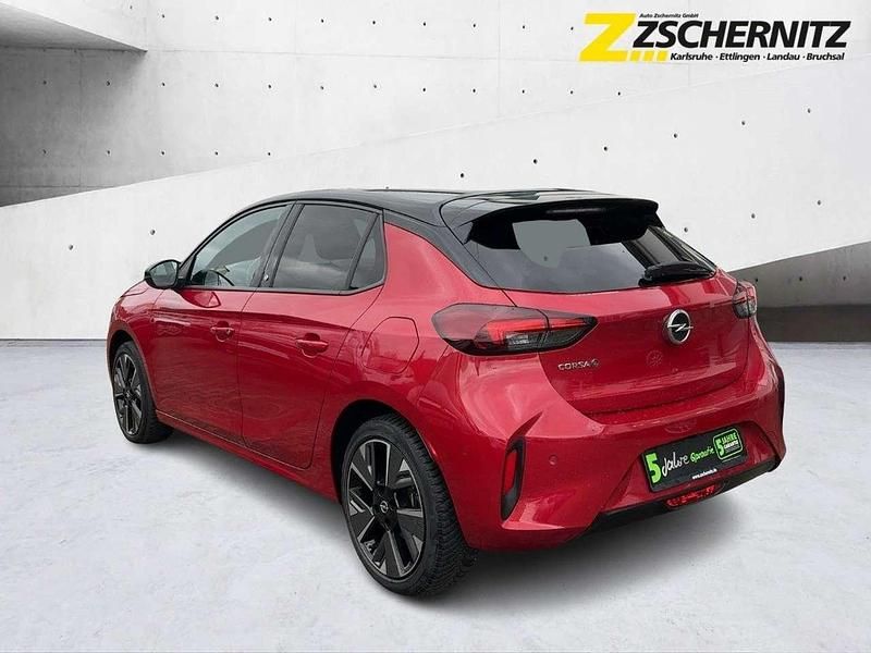 Gebraucht Opel Corsa-e GS Line 100 kW (136 PS) 2023 Lackierung peperoncino red/typ Kleinwagen
