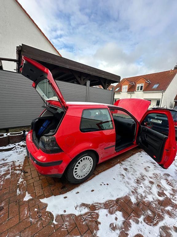 Gebraucht VW Golf III Basis 75 PS (55 kW) 1998 Rot Kleinwagen