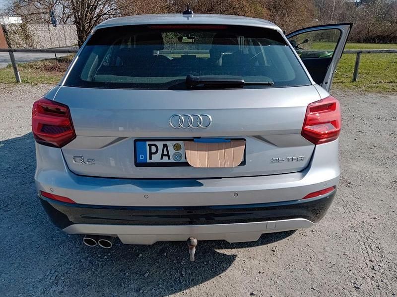 Second-hand Audi Q2 Design 150 CP (110 kW) 2020 Gri SUV