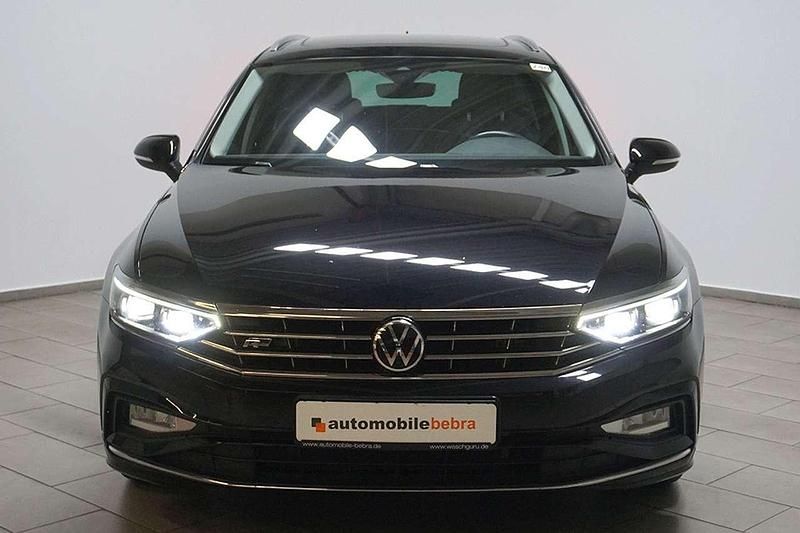 Gebraucht VW Passat 200 PS (147 kW) 2022 Deep black Kombi