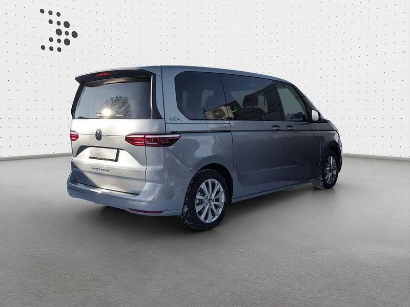 Neu VW Multivan Goal 150 PS (110 kW) 2025 Silber Van