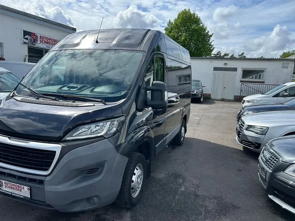 Gebraucht Peugeot Boxer Comfort 110 PS (80 kW) 2015 Grau Van
