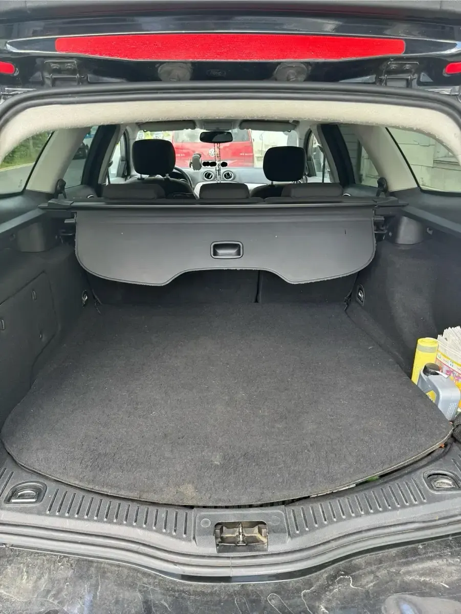 Gebraucht Ford Mondeo 140 PS (102 kW) 2008 Schwarz Kombi