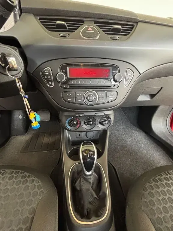 Gebraucht Opel Corsa Edition 90 PS (66 kW) 2017 Rot Kleinwagen
